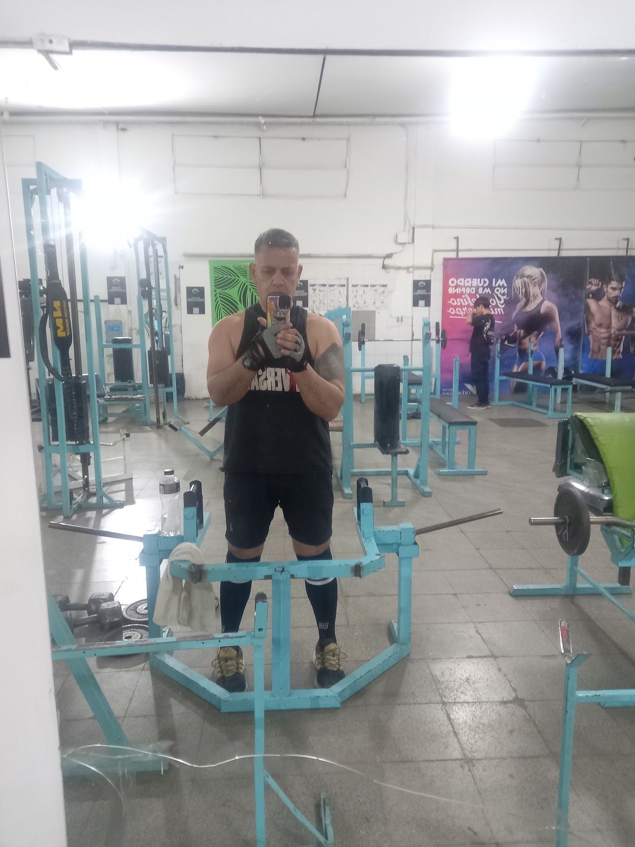 Entrada del gimnasio Vivi Sport en San José, Mendoza